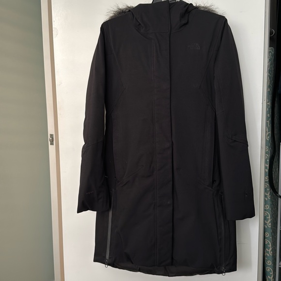 Northface Women Artic Parka - Picture 2 of 6